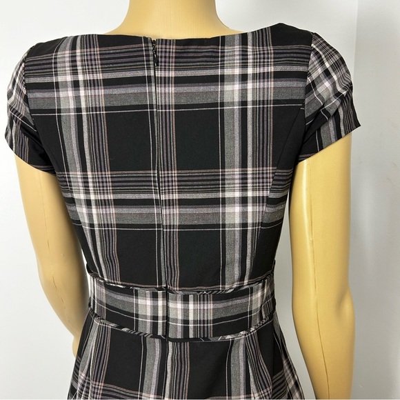Isaac Mizrahi Black and White Plaid Midi Dress - Picture 5 of 6